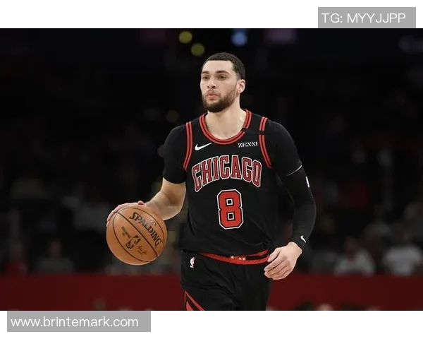 扎克-拉文左脚踝扭伤，提前退赛