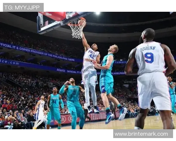 福克斯社媒晒NBA杯照片：明日决赛需能量