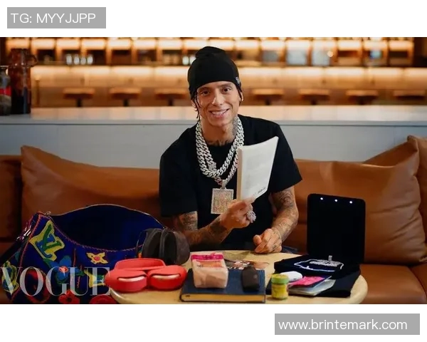 美媒：说唱歌手Glorilla与英格拉姆订婚